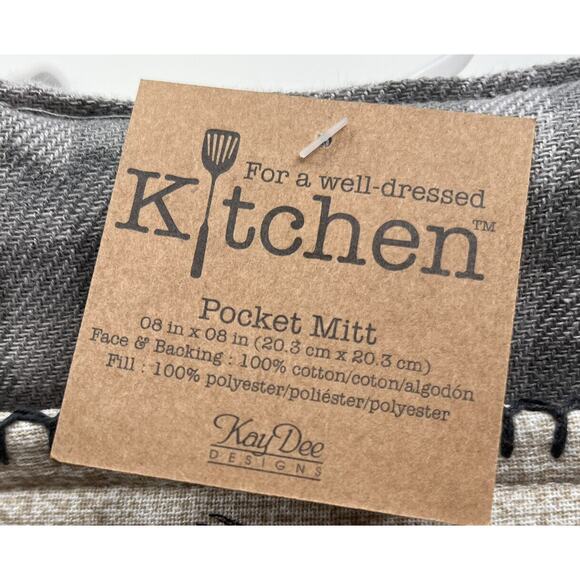 NWT For A Well Dressed Kitchen Pocket Oven Mitt 8”x8” Gray Cow Rooster - Picture 5 of 5